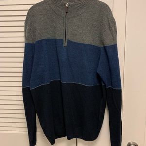 Men’s zip up sweater
